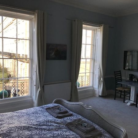 Regency Rooms Guesthouse Cheltenham Exterior photo