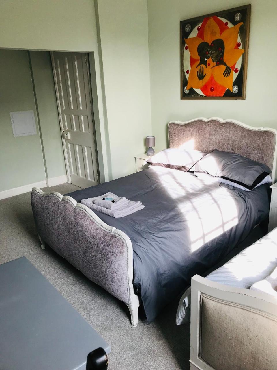Regency Rooms Guesthouse Cheltenham Exterior photo